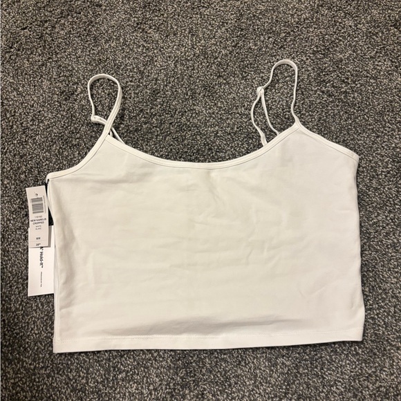 Aritzia TNA tank top - Picture 1 of 4